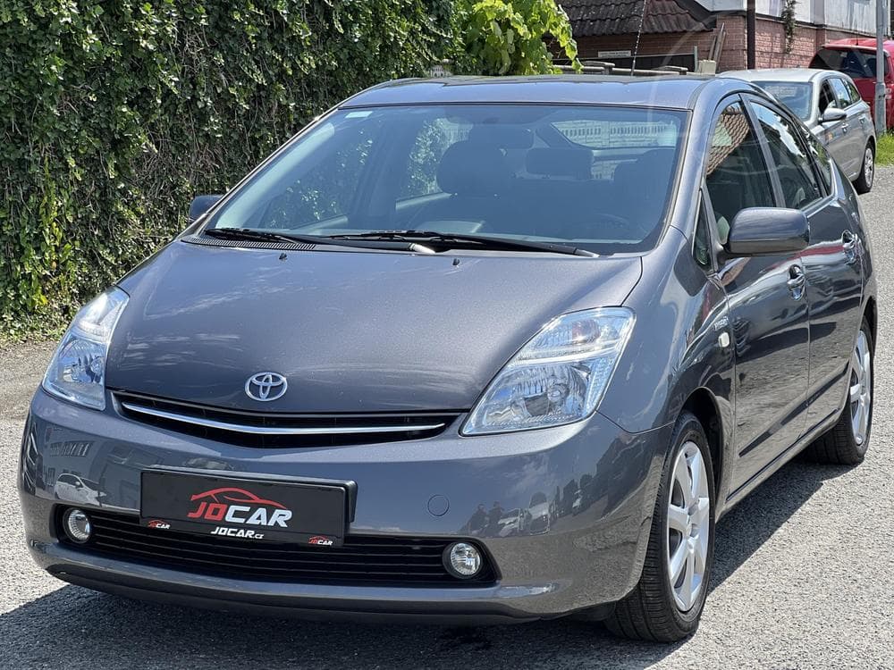 Toyota Prius 1.5i HYBRID AUTOMAT KLIMA ALU