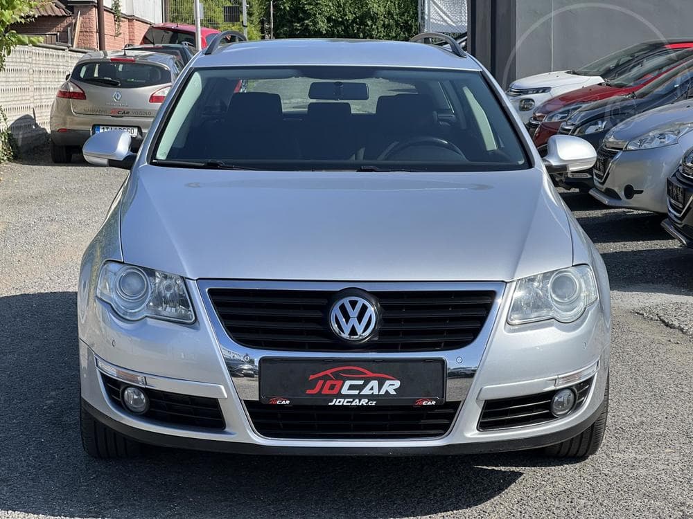 2010 Volkswagen PASSAT - 2