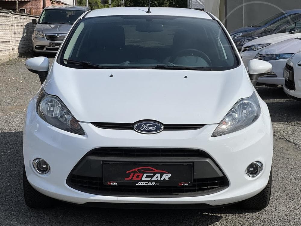 2011 Ford FIESTA - 2