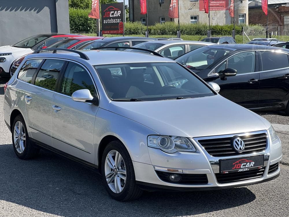 2010 Volkswagen PASSAT - 3