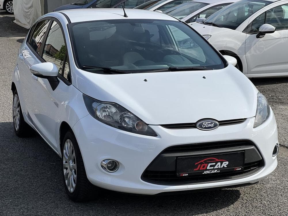 2011 Ford FIESTA - 3