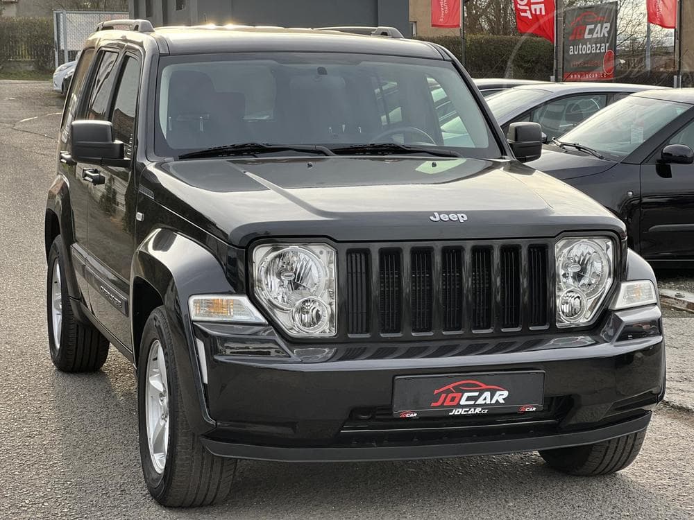 2010 Jeep CHEROKEE - 3