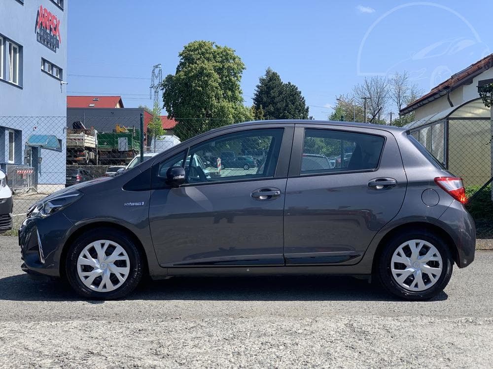 2019 Toyota Yaris - 4