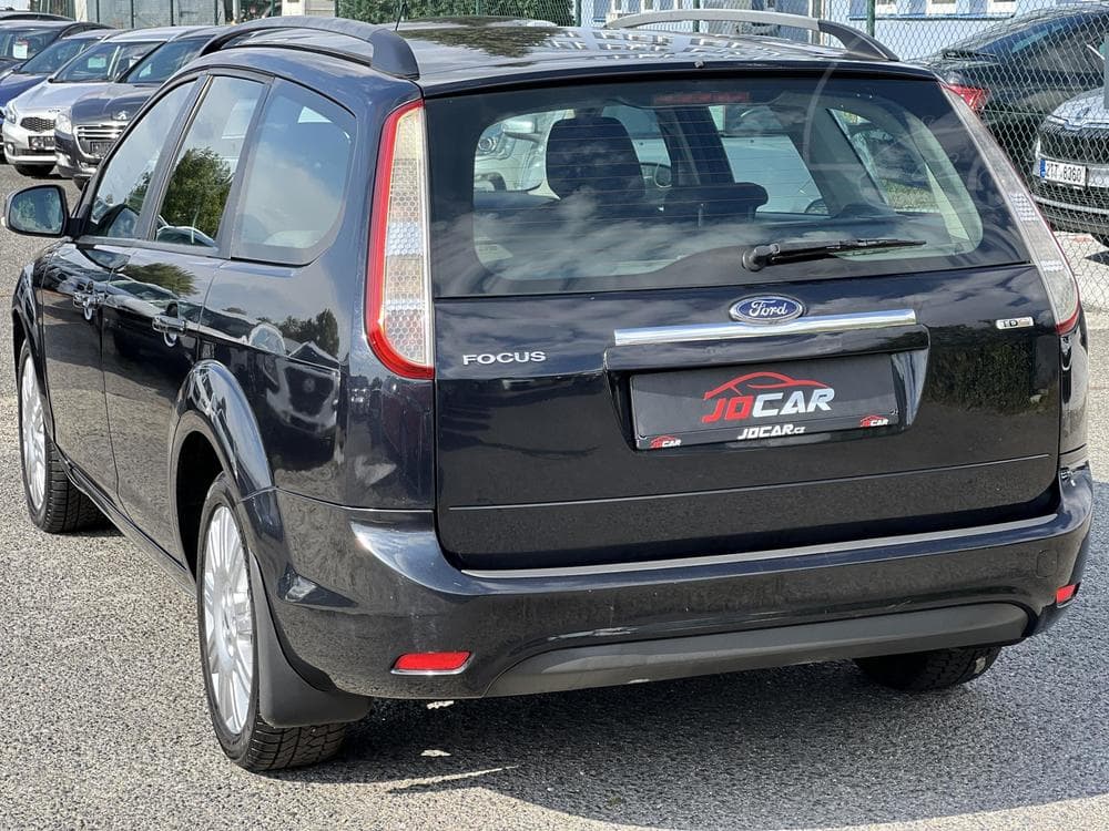 2008 Ford FOCUS - 4