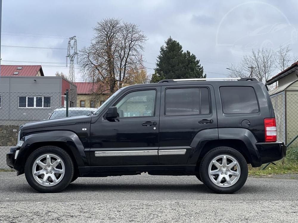 2011 Jeep Cherokee - 4