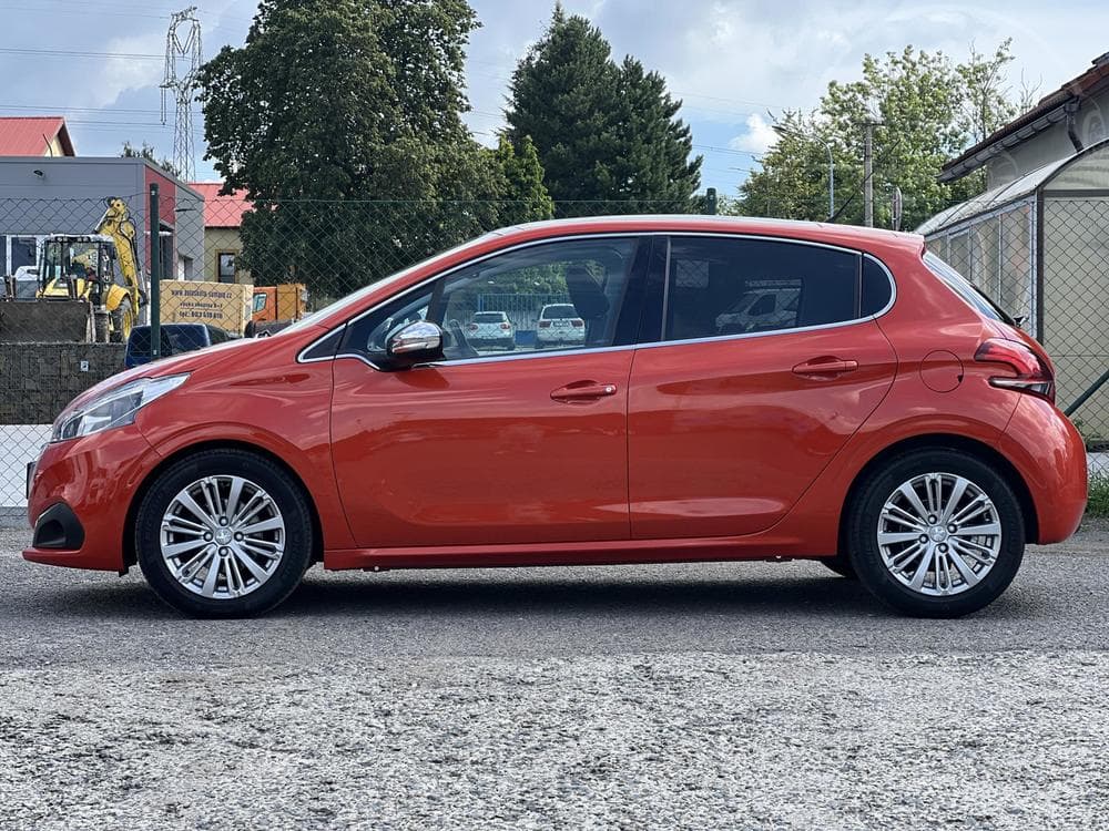 2015 Peugeot 208 - 4