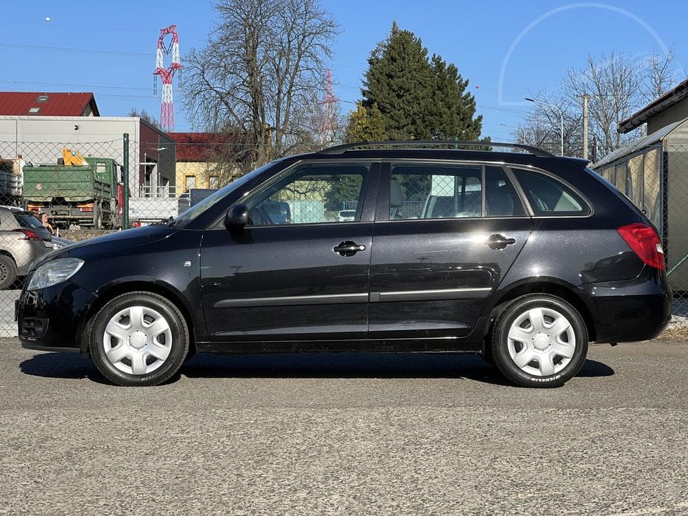 2010 Škoda FABIA - 4