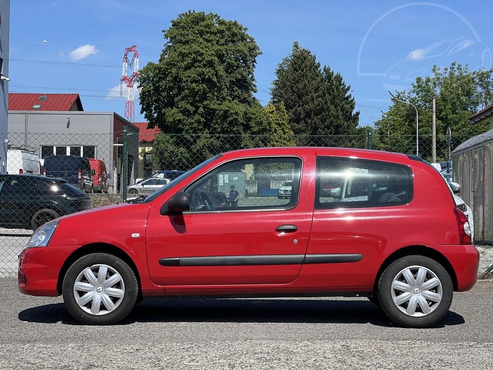 2011 Renault CLIO - 4