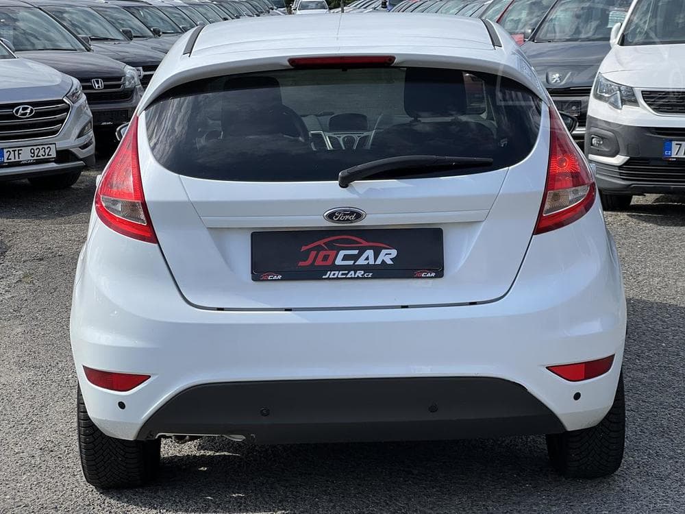 2011 Ford FIESTA - 5