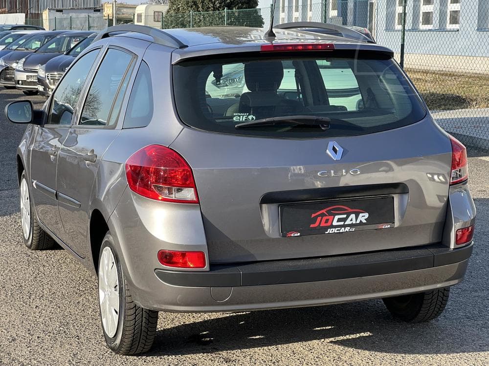 2011 Renault CLIO - 5