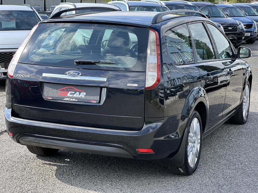 2008 Ford FOCUS - 6