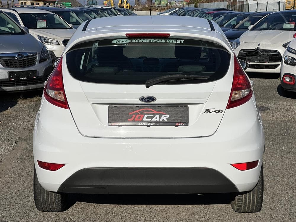 2010 Ford FIESTA - 6