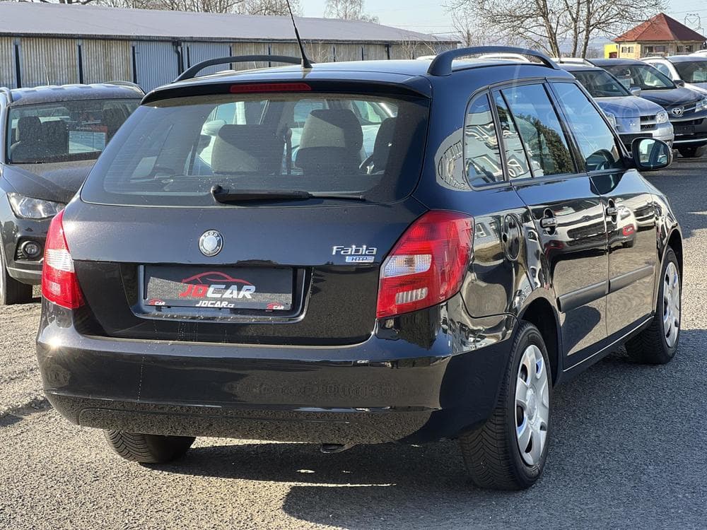 2010 Škoda FABIA - 7