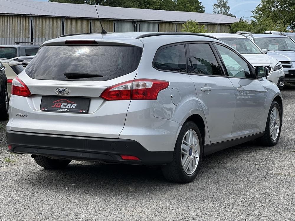 2011 Ford FOCUS - 7