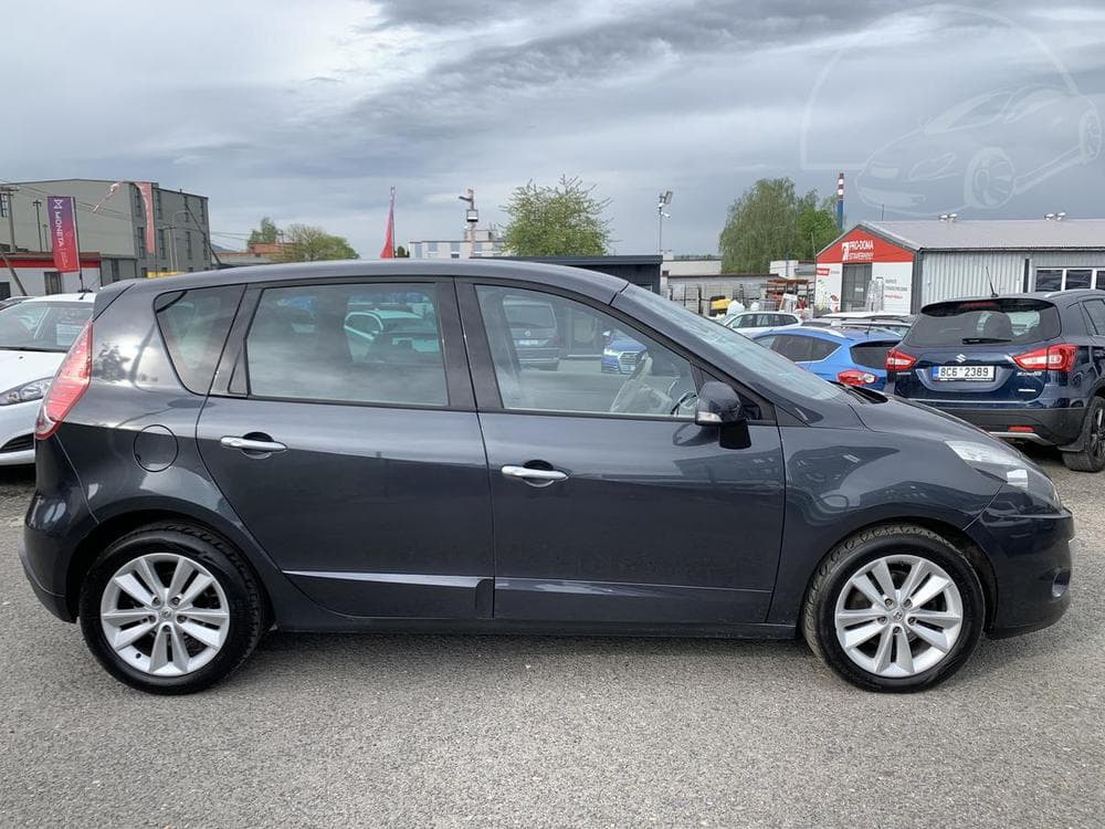 2010 Renault SCENIC - 8
