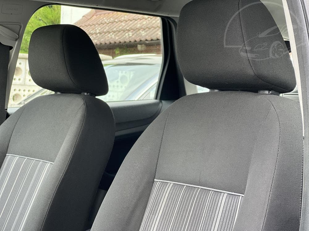 2008 Ford FOCUS - 8