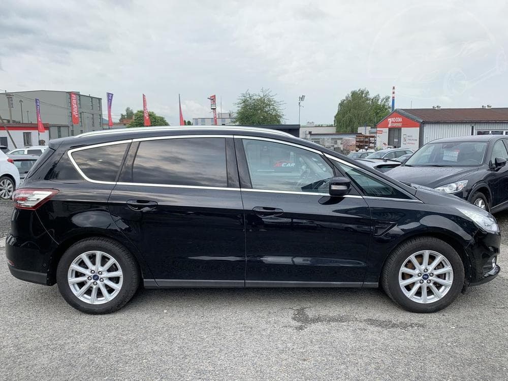 2016 Ford S-MAX - 22