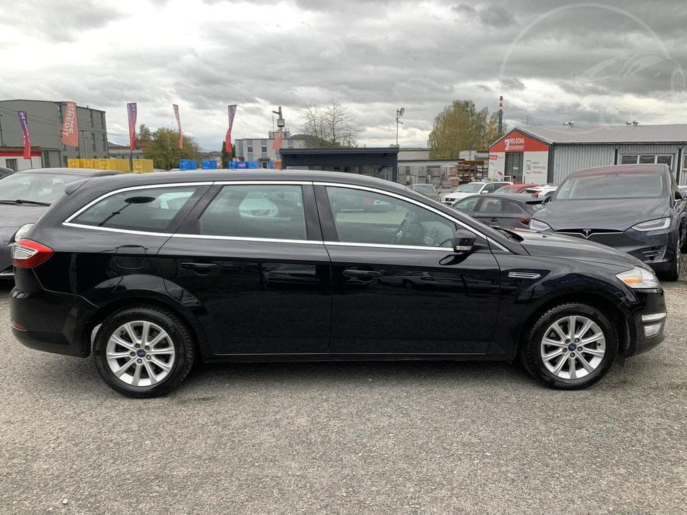 2011 Ford MONDEO - 8