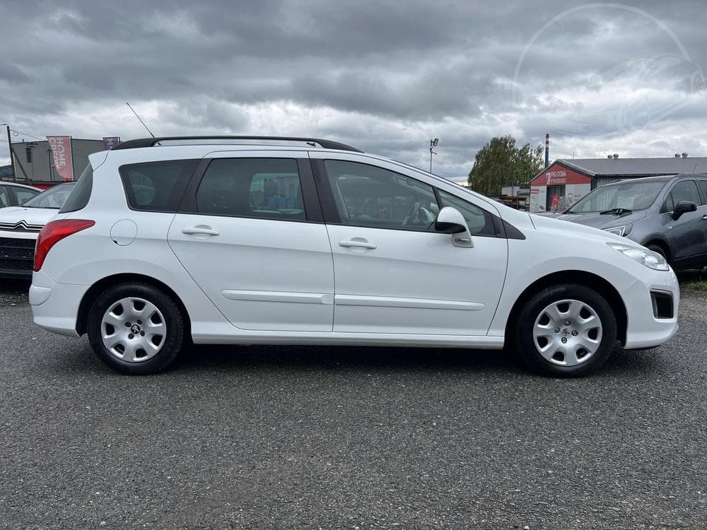 2014 Peugeot 308 - 8