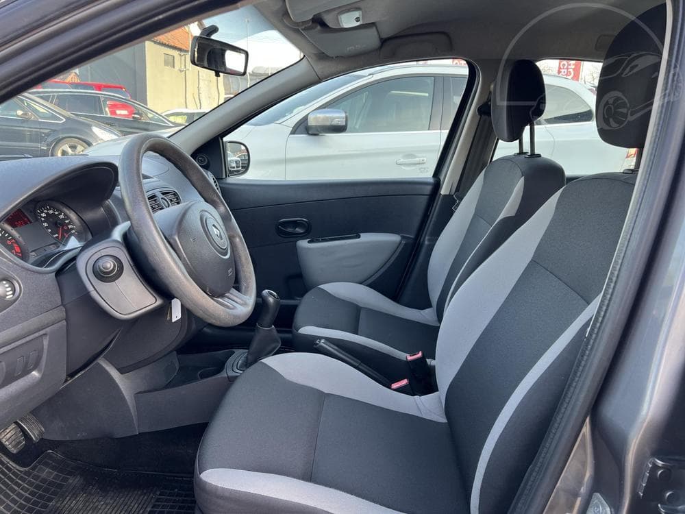 2011 Renault CLIO - 8