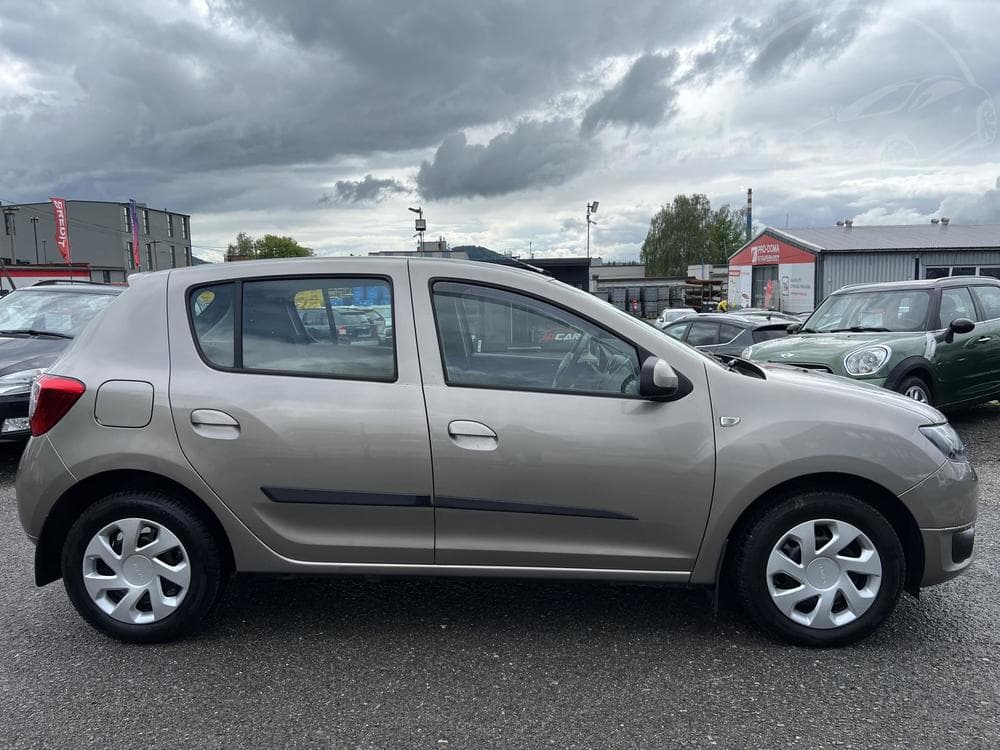 2015 Dacia SANDERO - 8