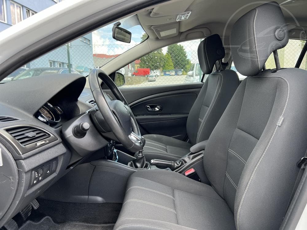 2014 Renault MEGANE - 9