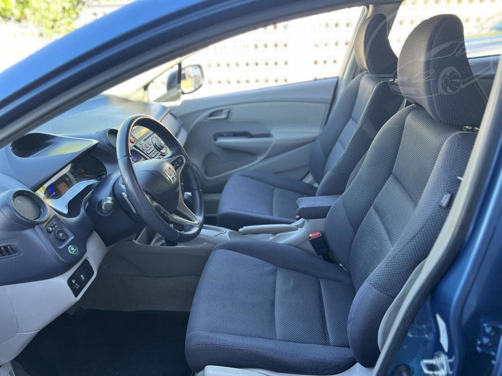2011 Honda INSIGHT - 9