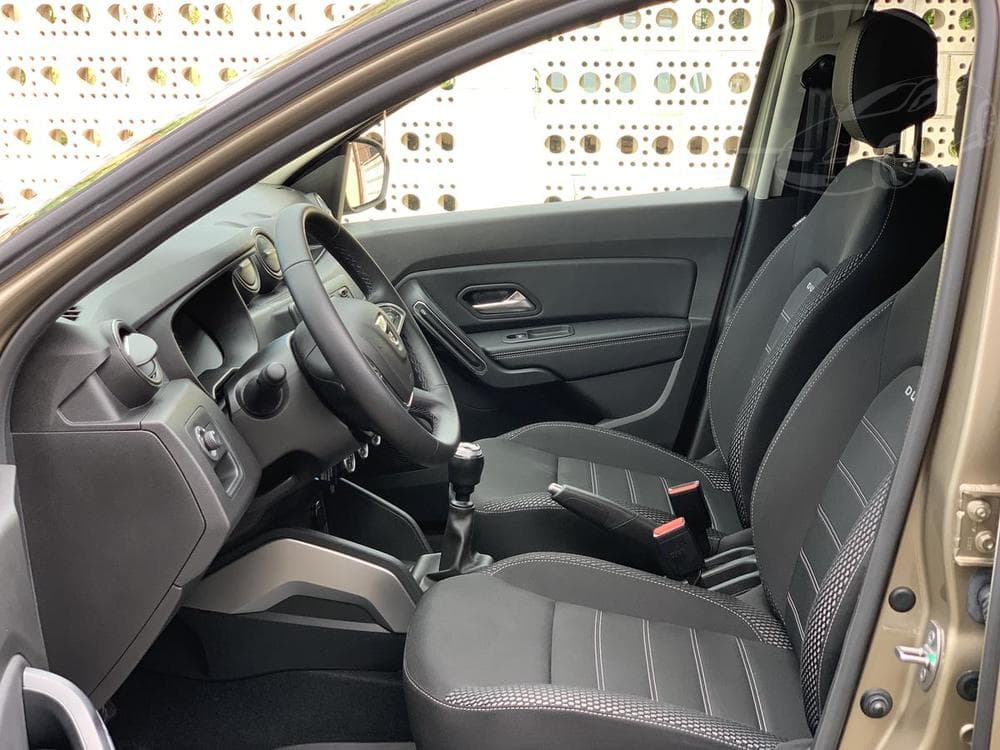 2020 Dacia DUSTER - 25
