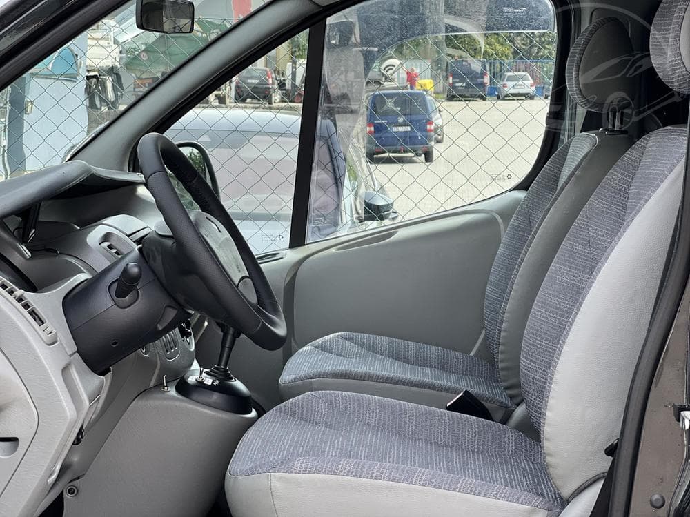 2008 Renault Trafic - 9