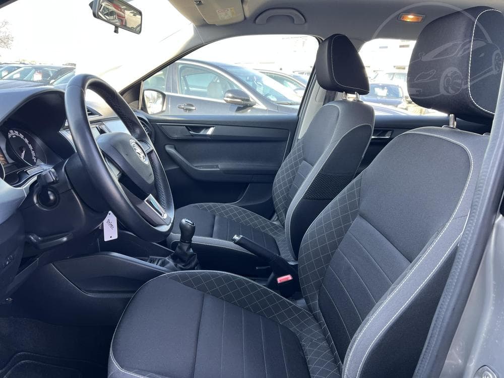 2019 Škoda FABIA - 17