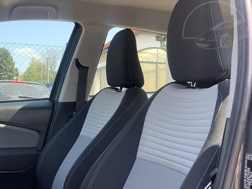 2019 Toyota Yaris - 10