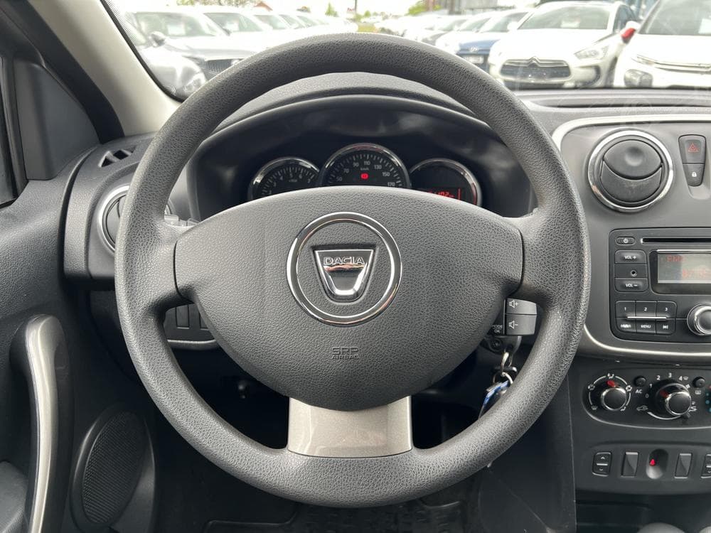 2015 Dacia SANDERO - 10
