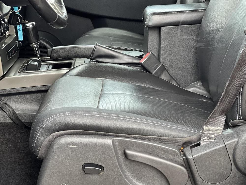 2011 Jeep Cherokee - 11