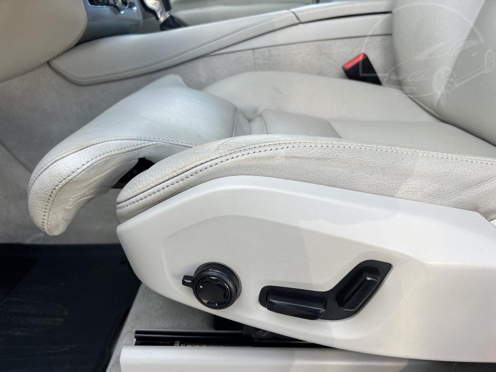 2016 Volvo XC90 - 23