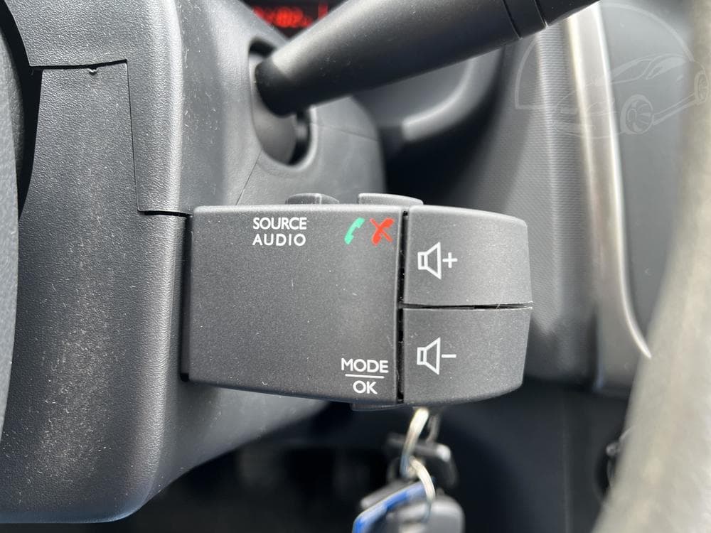 2015 Dacia SANDERO - 12
