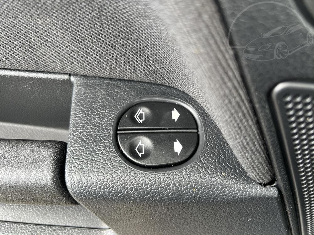 2011 Ford FUSION - 12