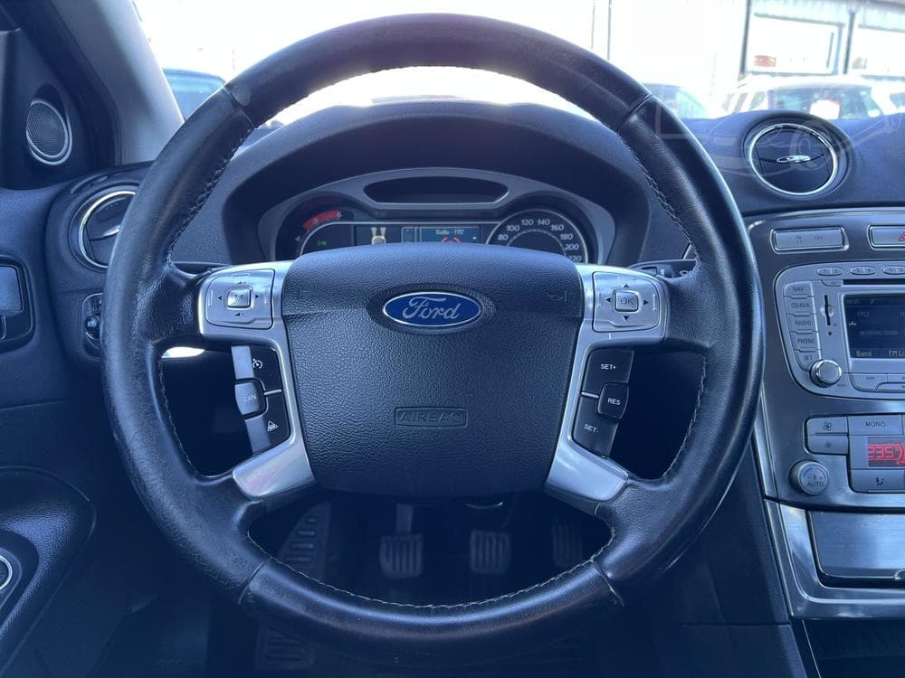 2009 Ford MONDEO - 13