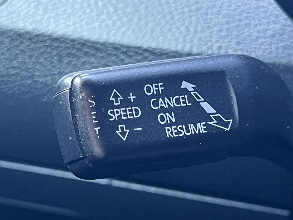 2014 Volkswagen Passat - 14