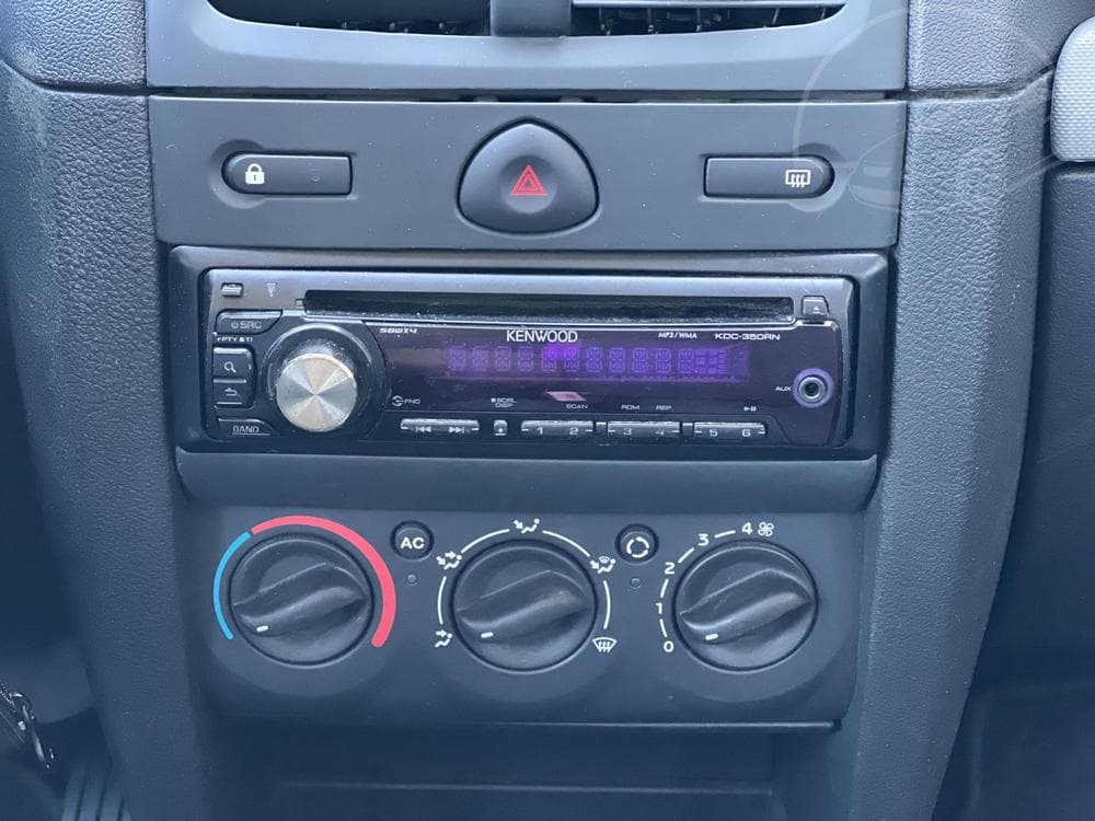 2011 Renault CLIO - 14