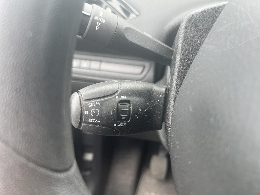 2016 Peugeot 208 - 15