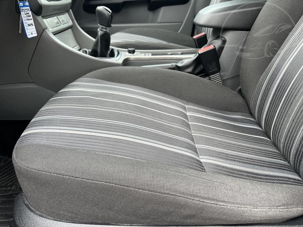 2008 Ford FOCUS - 15
