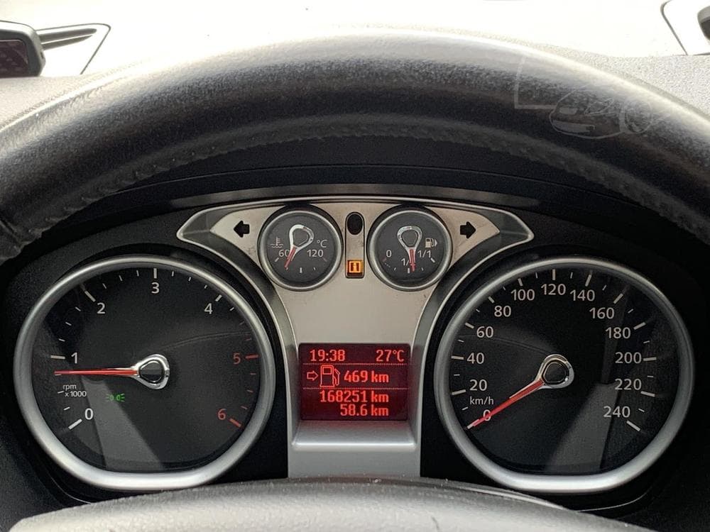 2010 Ford KUGA - 16