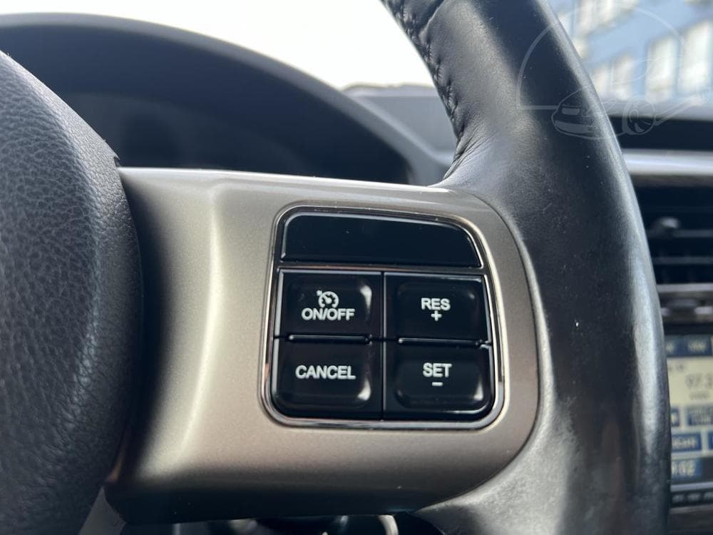 2011 Jeep Cherokee - 16