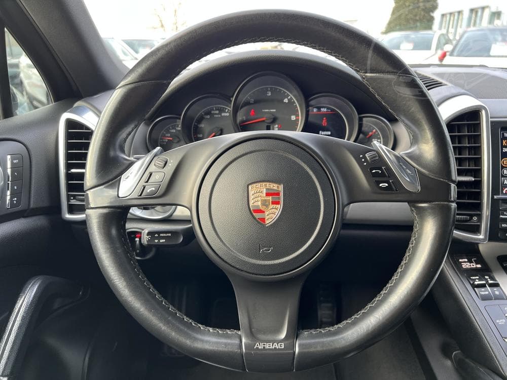 2013 Porsche Cayenne - 16