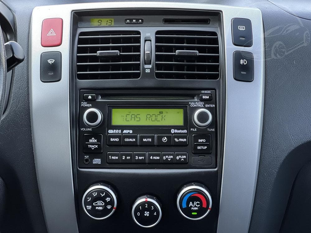 2009 Hyundai TUCSON - 16
