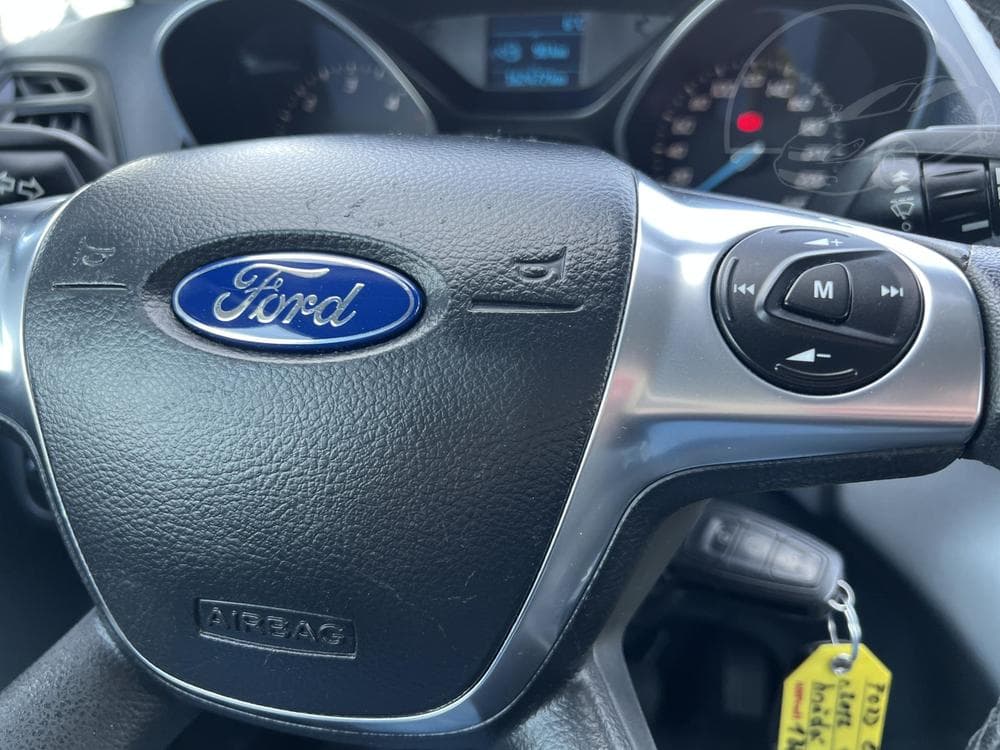 2012 Ford C-MAX - 16