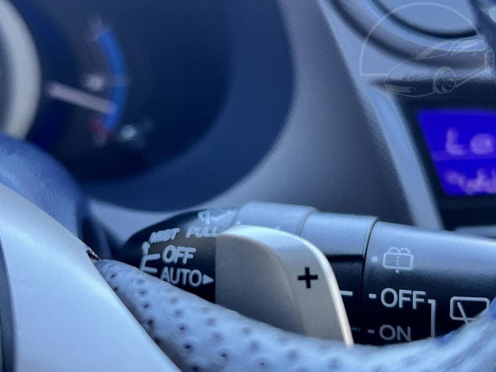 2011 Honda INSIGHT - 19