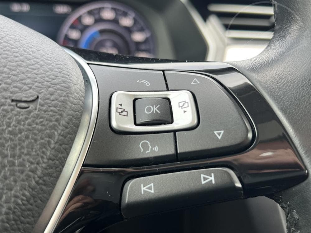 2016 Volkswagen PASSAT - 55