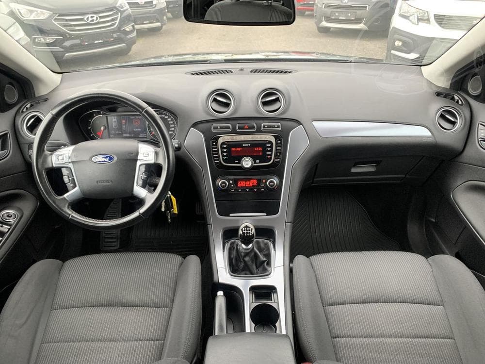 2011 Ford MONDEO - 20