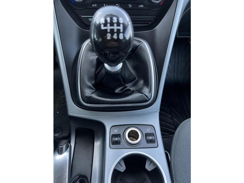 2012 Ford C-MAX - 20